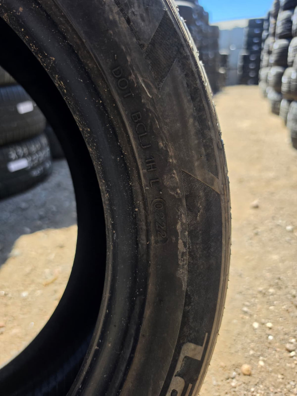 235/50R18 Set (4 Used Tires) Laufenn S Fit AS