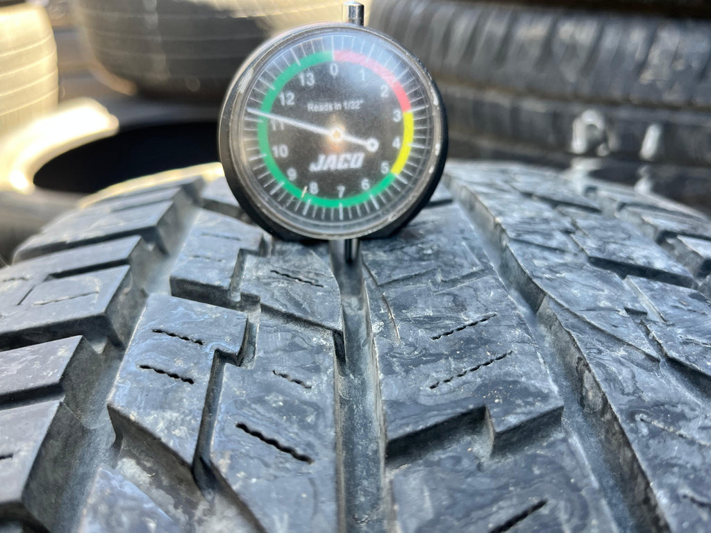 LT 265/70R17  Pair (2 Used Tires) Yokohama Geolandar