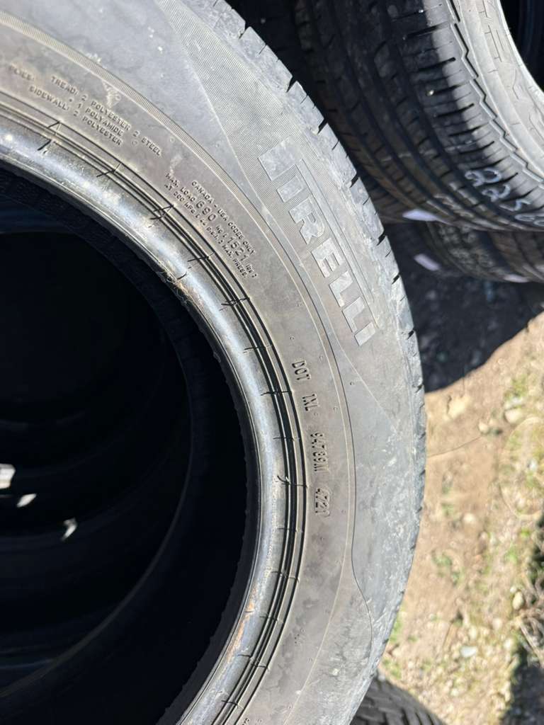 215/60R16 Set (4 Used Tires) Pirelli P4 Four Seasons Plus