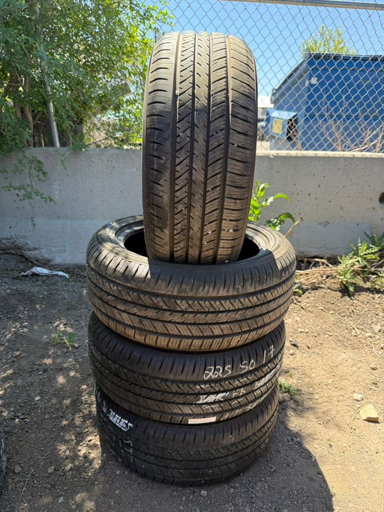 225/50R17 Set (4 Used Tires) Yokohama YK-GTX