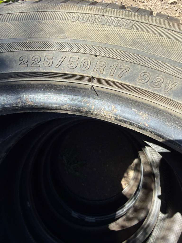225/50R17 Set (4 Used Tires) Yokohama YK-GTX