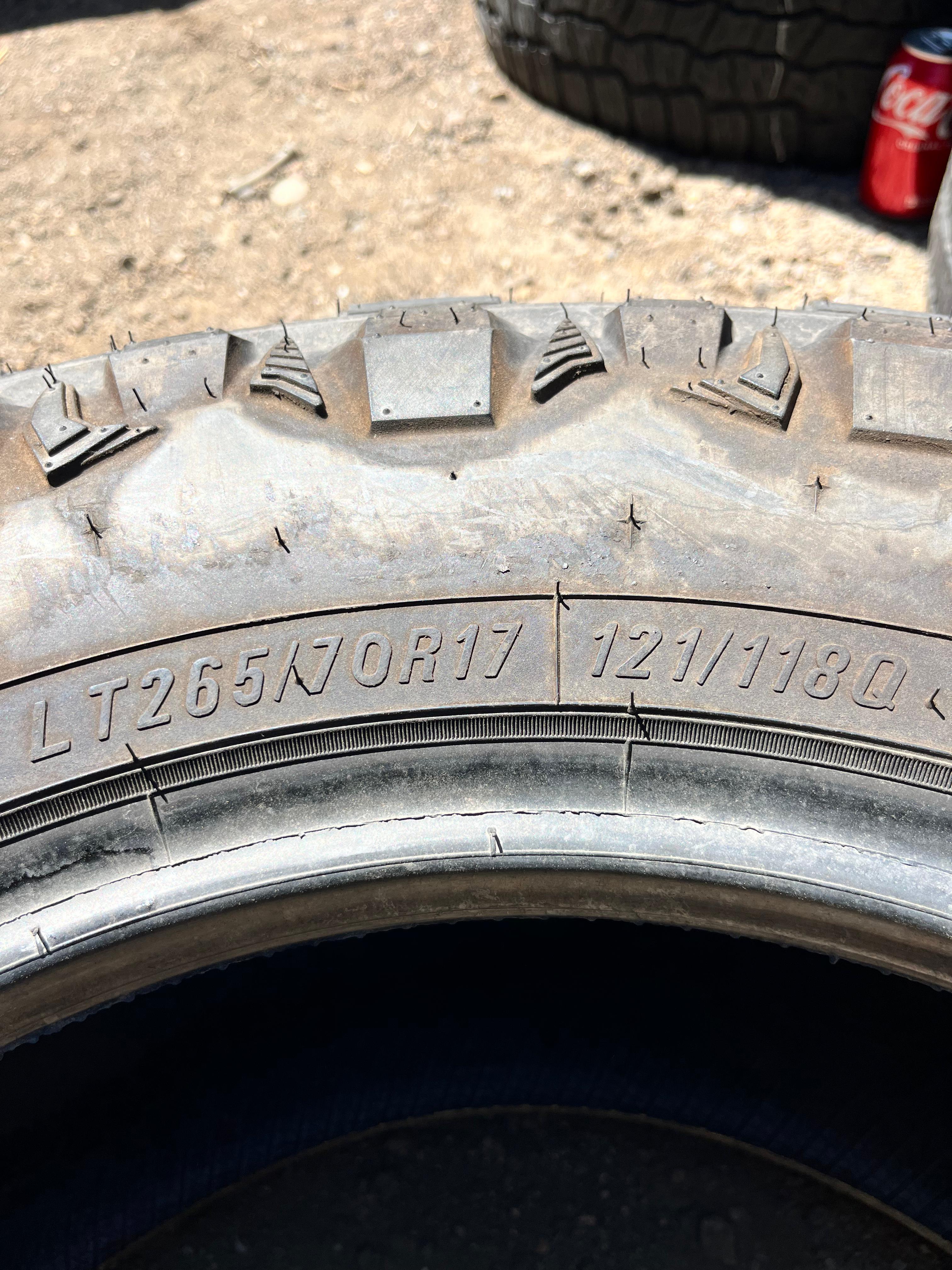 LT265/70R17 Pair (2 Used Tires) Maxxis  RAZR MT