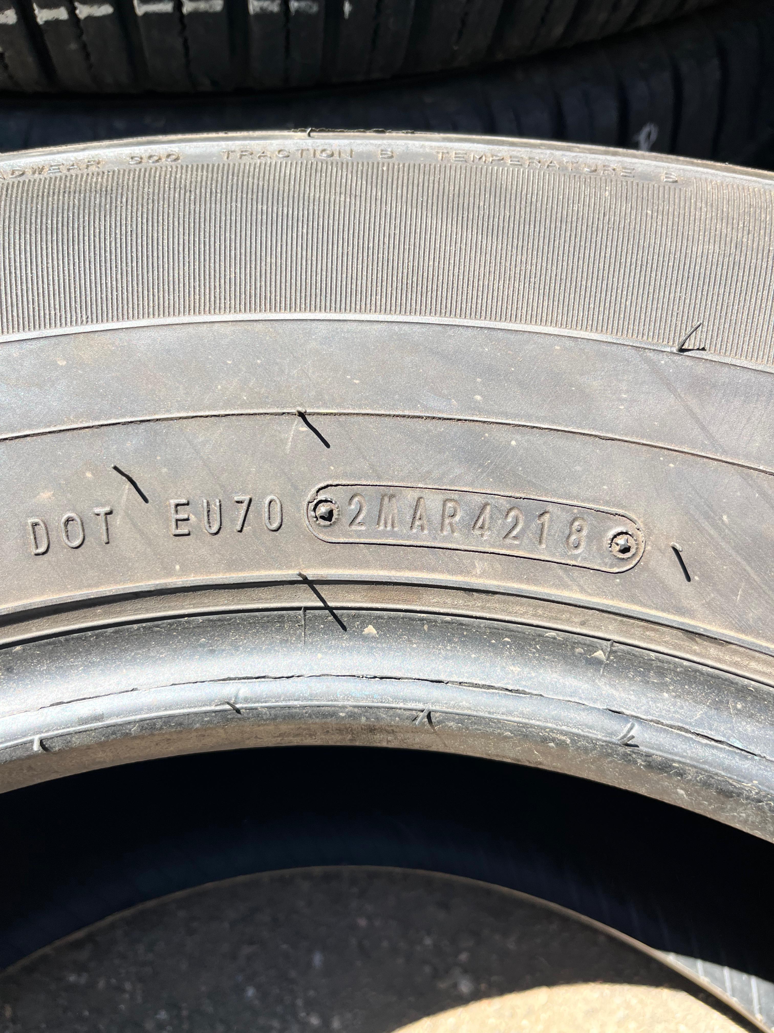 265/70R17 Pair (2 Used Tires) GrandTrek Dunlop (AT20)