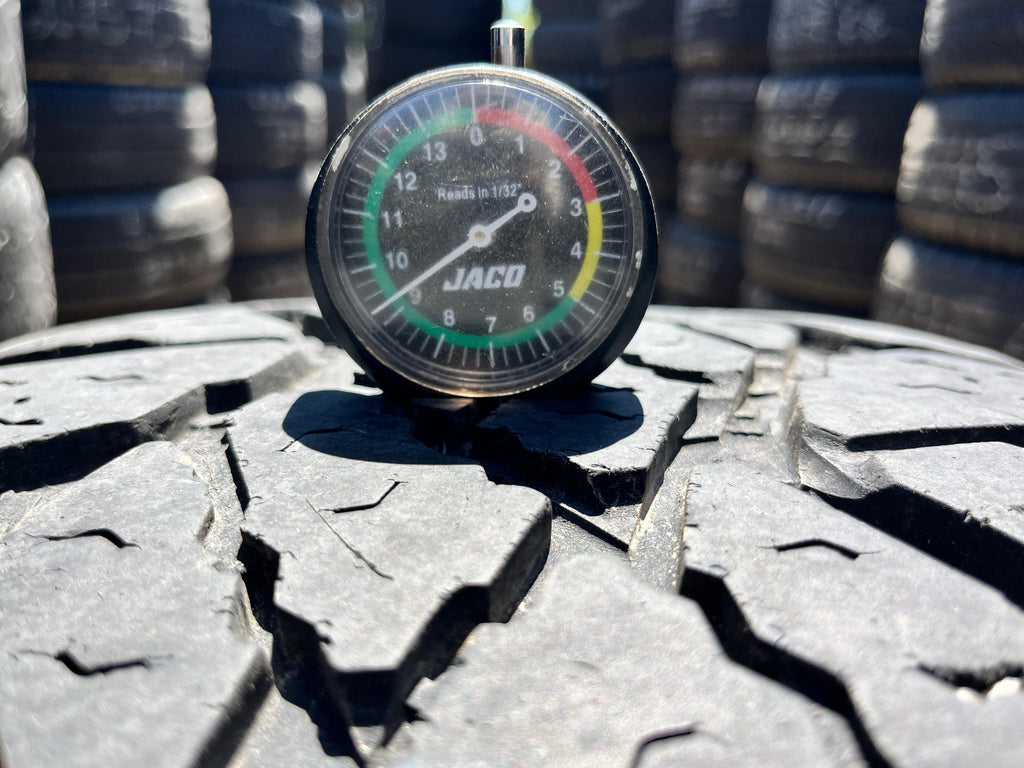 LT285/70R17 Pair (2 Used Tires) Goodyear Wrangler (Duratrac)