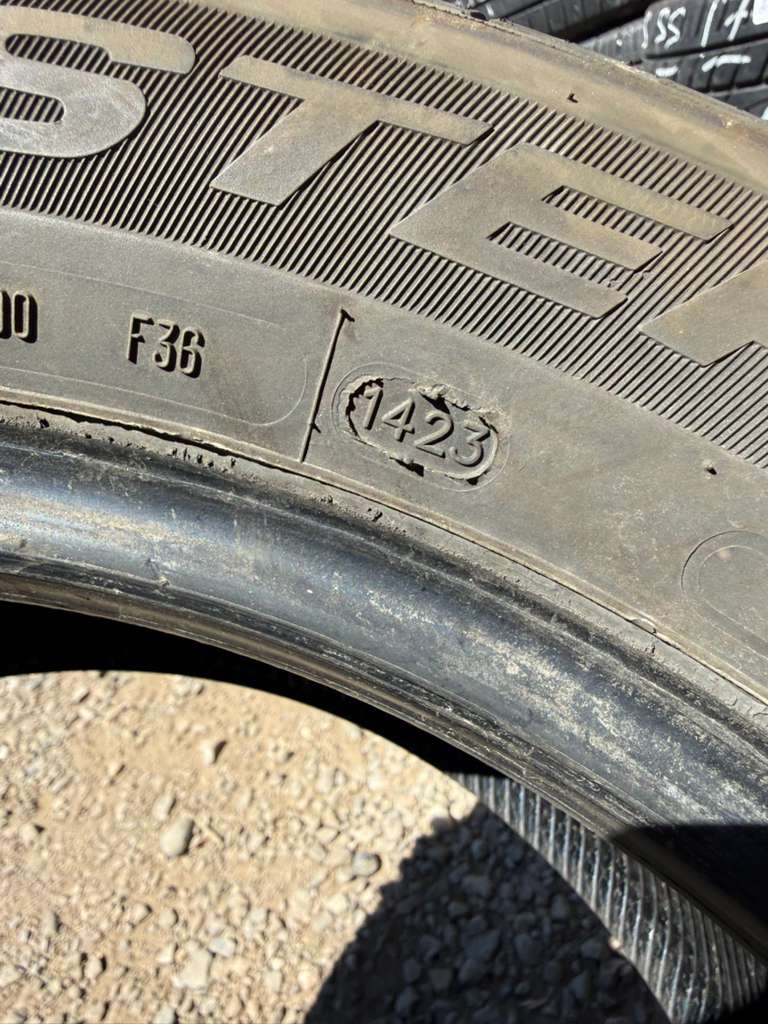 225/55R17 Pair (2 Used Tires) Mastercraft Stratus AS