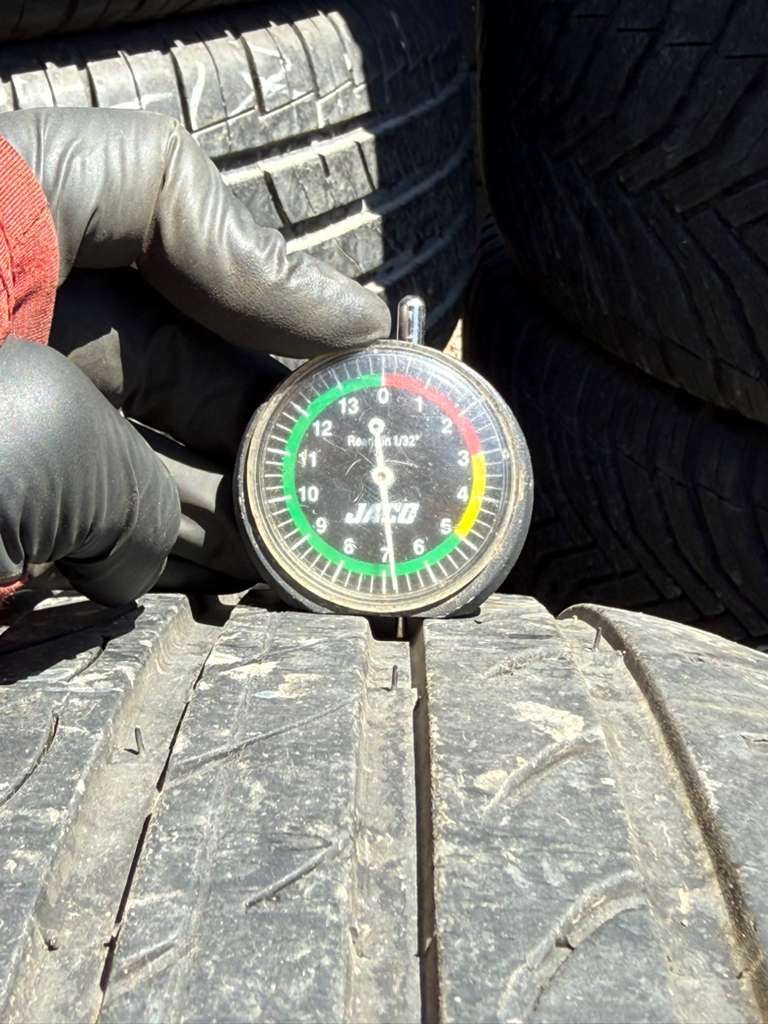 225/55R17 (3 Used Tires) Delinte DH2