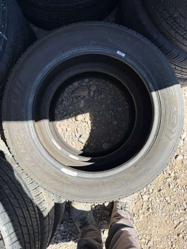 215/55R17 Pair (2 Used Tires) Mastercraft Stratus AS