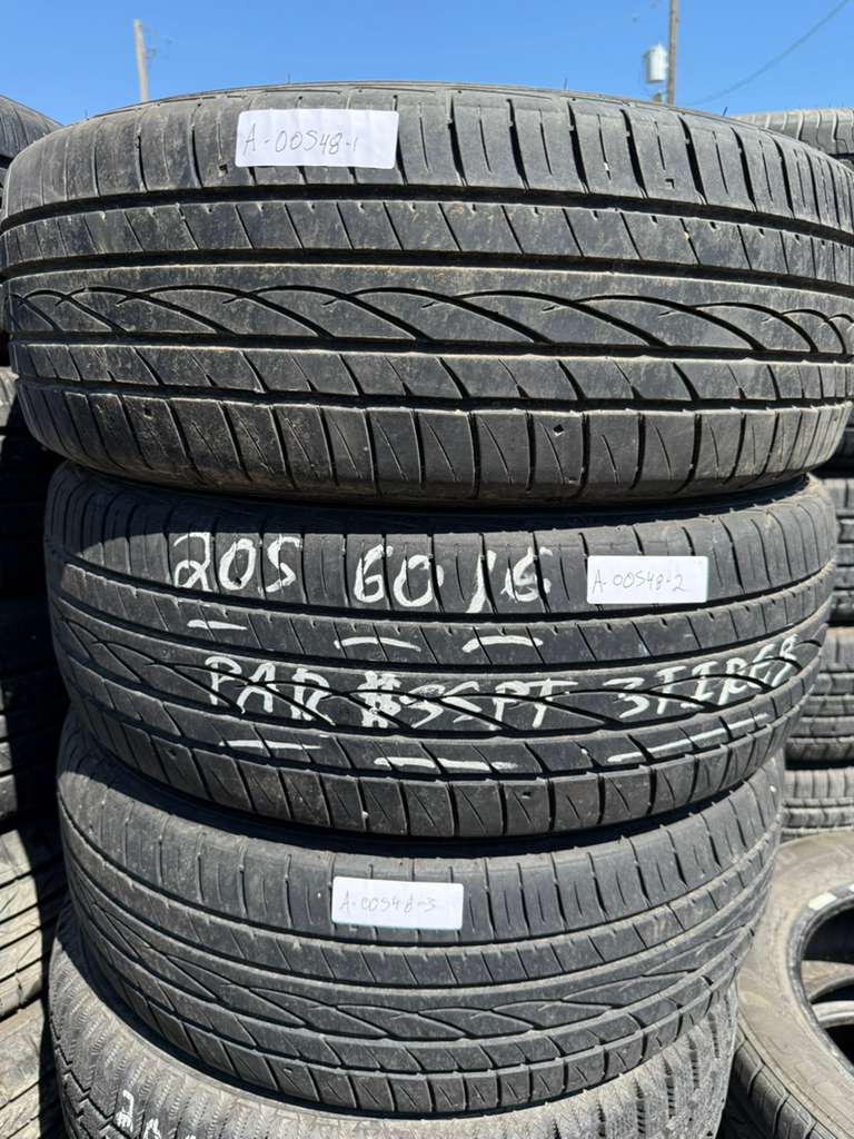 205/60R16 (3 Used Tires) Ohtsu FP0612