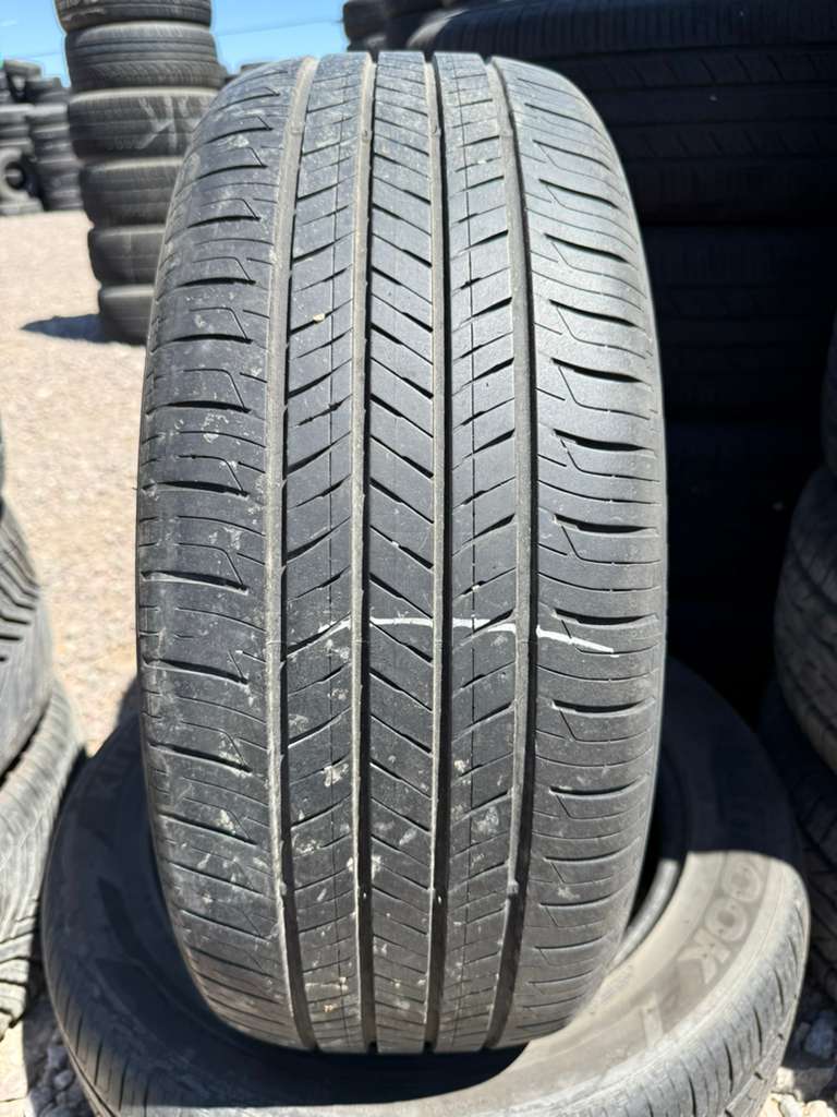 215/55R17 Pair (2 Used Tires) Hankook Kinergy GT