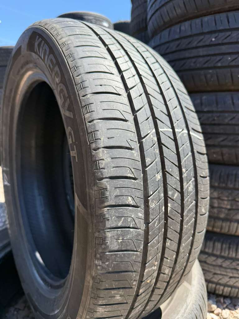 215/55R17 Pair (2 Used Tires) Hankook Kinergy GT