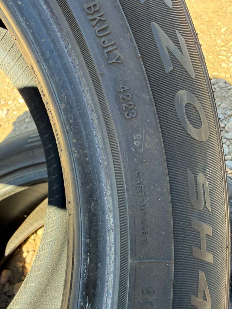 215/55R17 Pair (2 Used Tires)  Sailun Atrezzo SH408