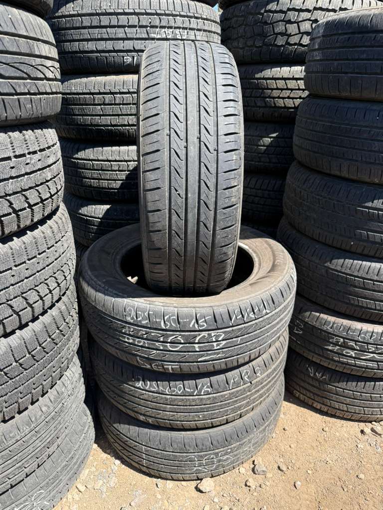 205/60R16 Set (4 Used Tires) Sentury Touring