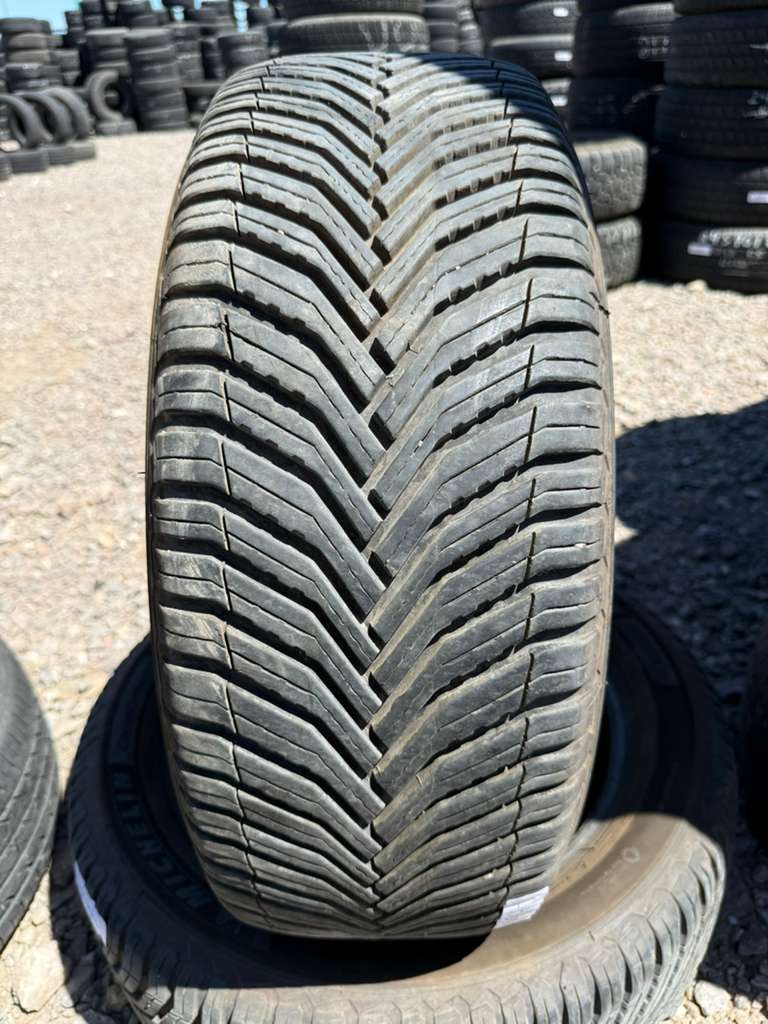 215/55R17 Pair (2 Used Tires) Michelin CrossClimate 2