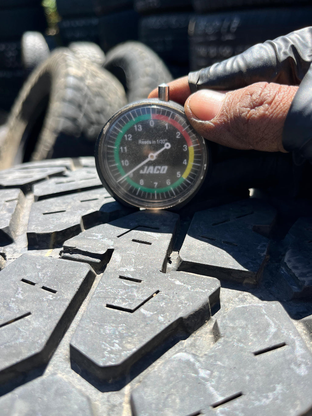 LT285/70R17 Set (4 Used Tires) Falken Wildpeak
