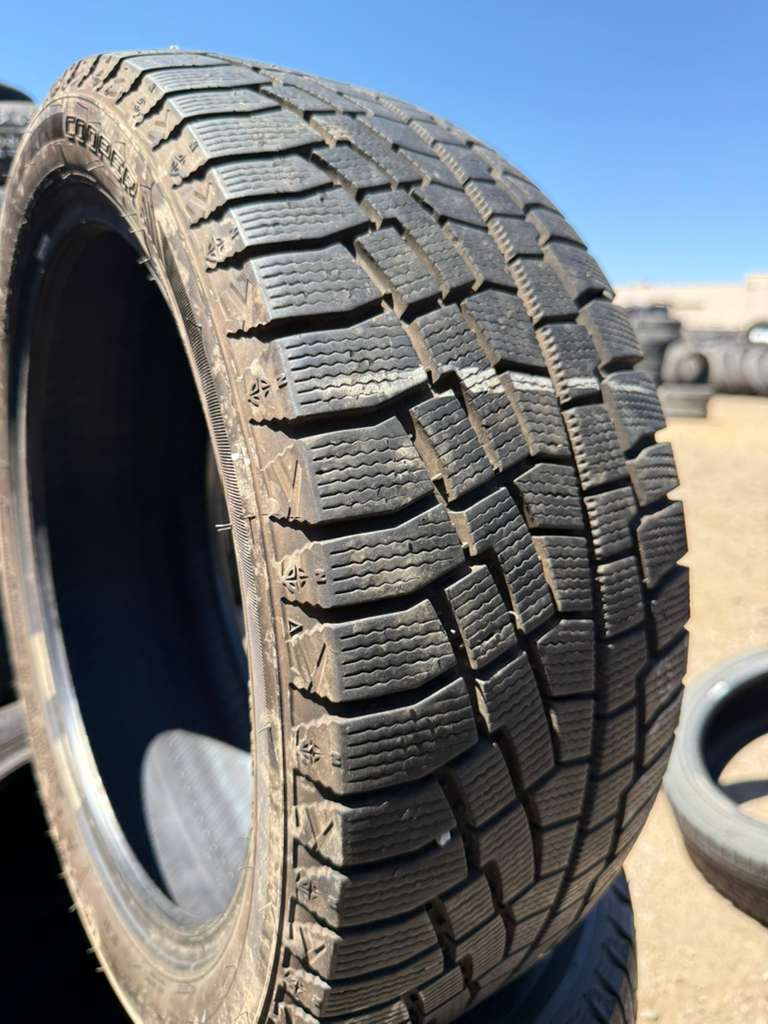 215/45R17  Set (4 Used Tires) Cooper Discoverer True North