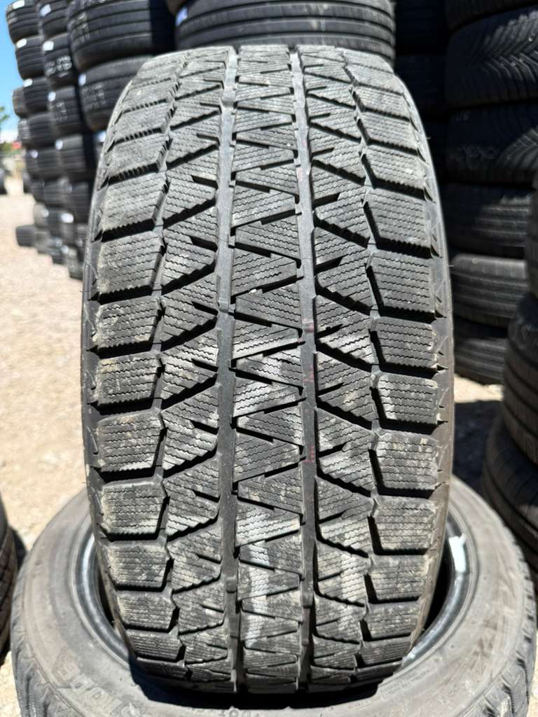 225/45R17 Pair (2 Used Tires) Bridgestone Blizzak WS90