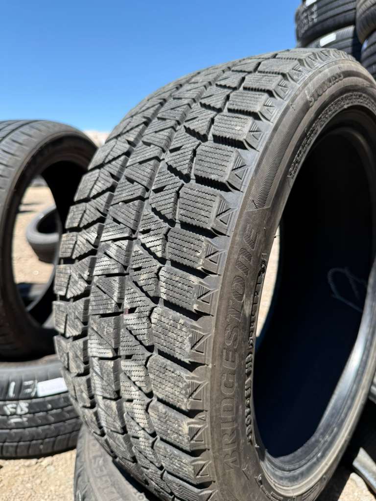 225/45R17 Pair (2 Used Tires) Bridgestone Blizzak WS90