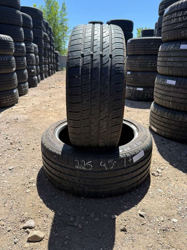 225/45R17 Pair (2 Used Tires) Hercules Raptis R-T5