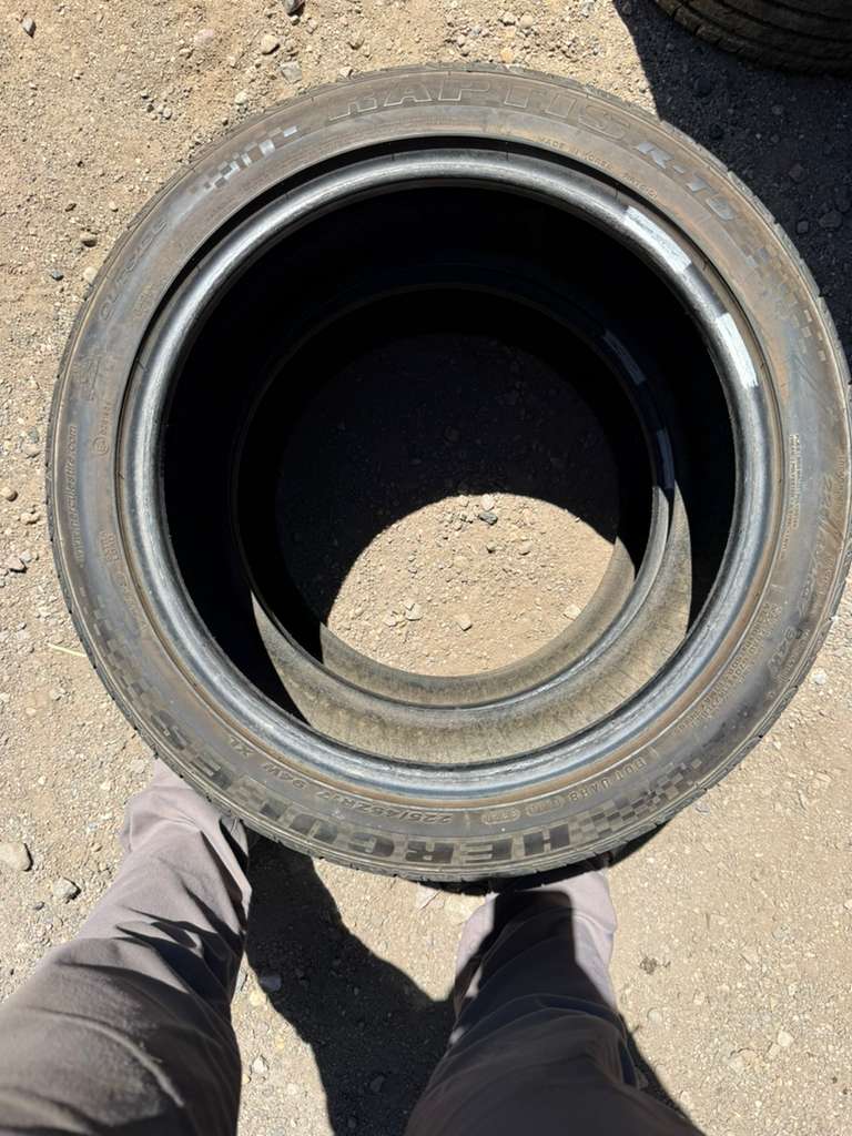 225/45R17 Pair (2 Used Tires) Hercules Raptis R-T5