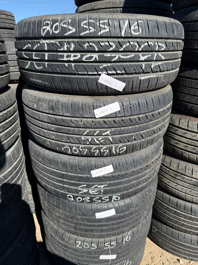 205/55R16 Set (4 Used Tires) Laufenn G fit