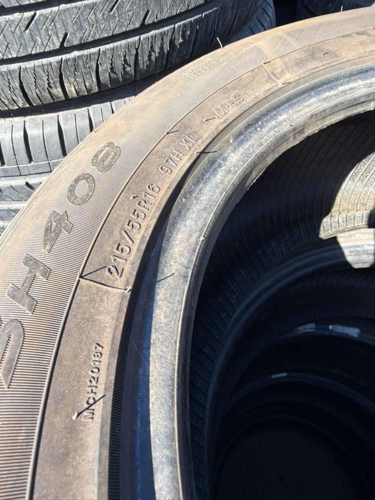 215/55R16 Pair (2 Used Tires) Sailun Atrezzo SH408