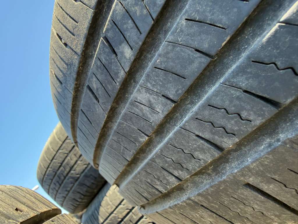 205/60R16 Pair (2 Used Tires) Prinx Hi city HH2