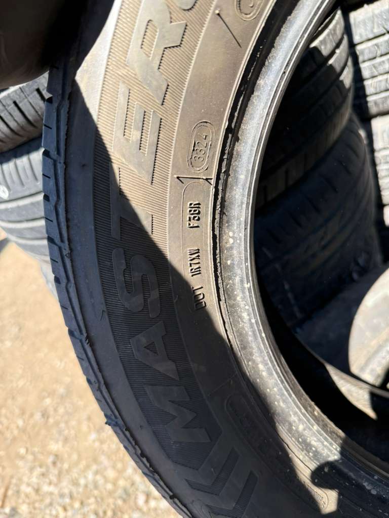 205/60R16 Set (4 Used Tires) Mastercraft Stratus