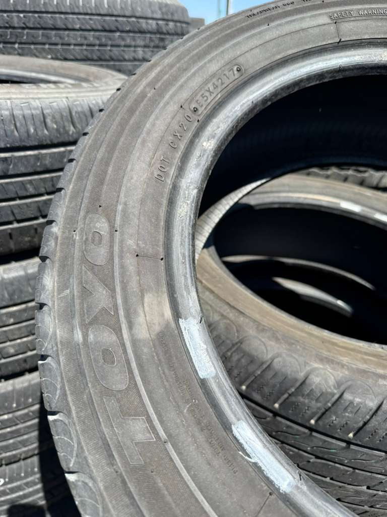 205/60R16 Pair (Used Tires) Toyo Eclipse
