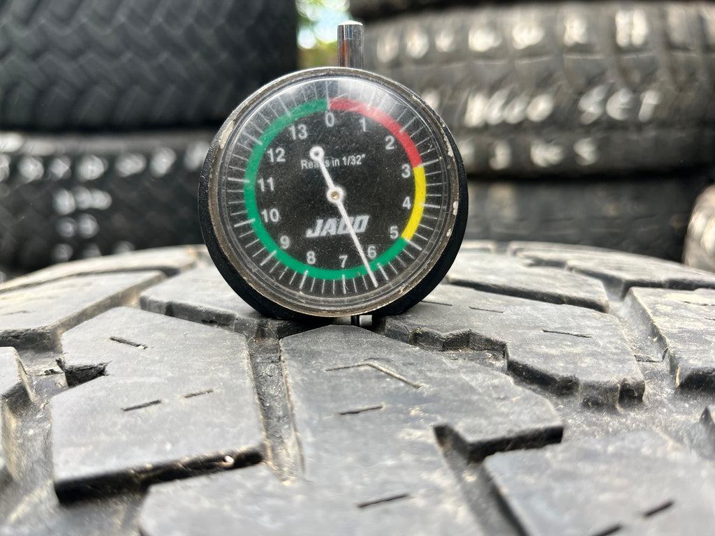 285/75R17 Pair (2 Used Tires) Falken WILDPEAK (AT3W)