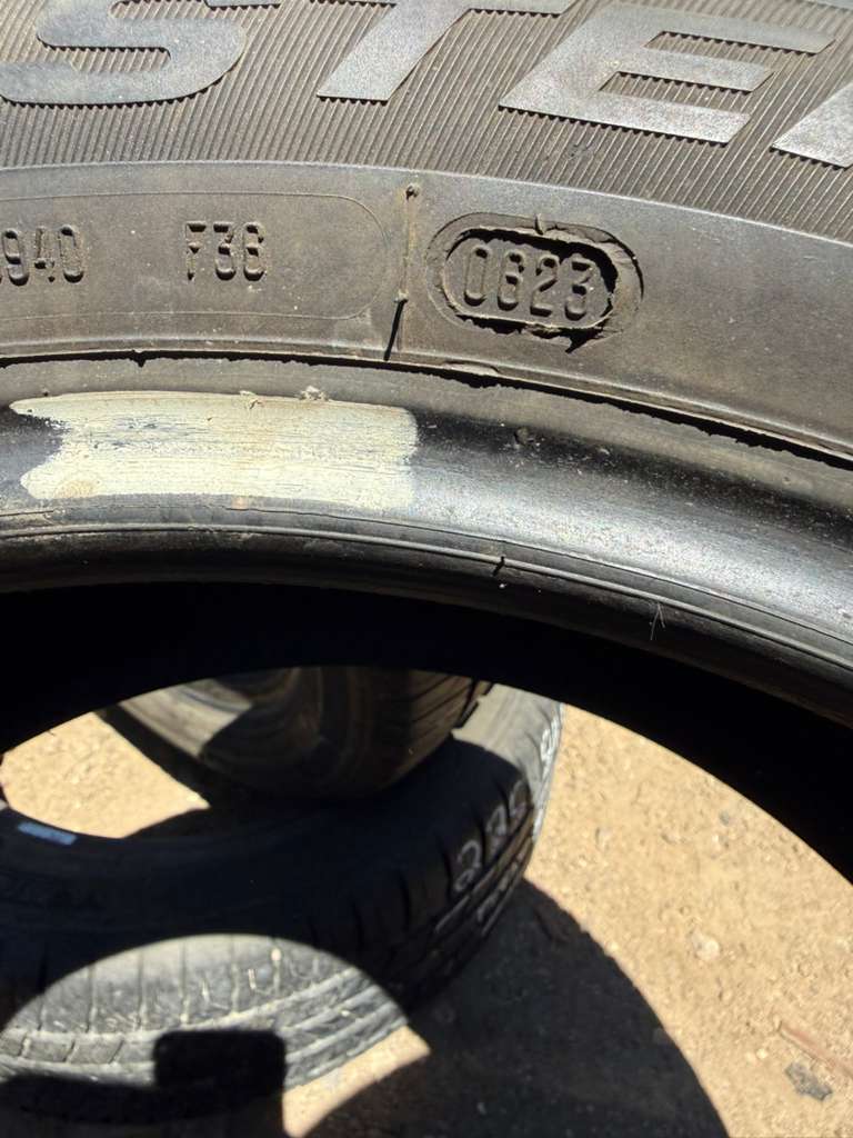 225/50R17 Pair (2 Used Tires) Mastercraft Stratus AS