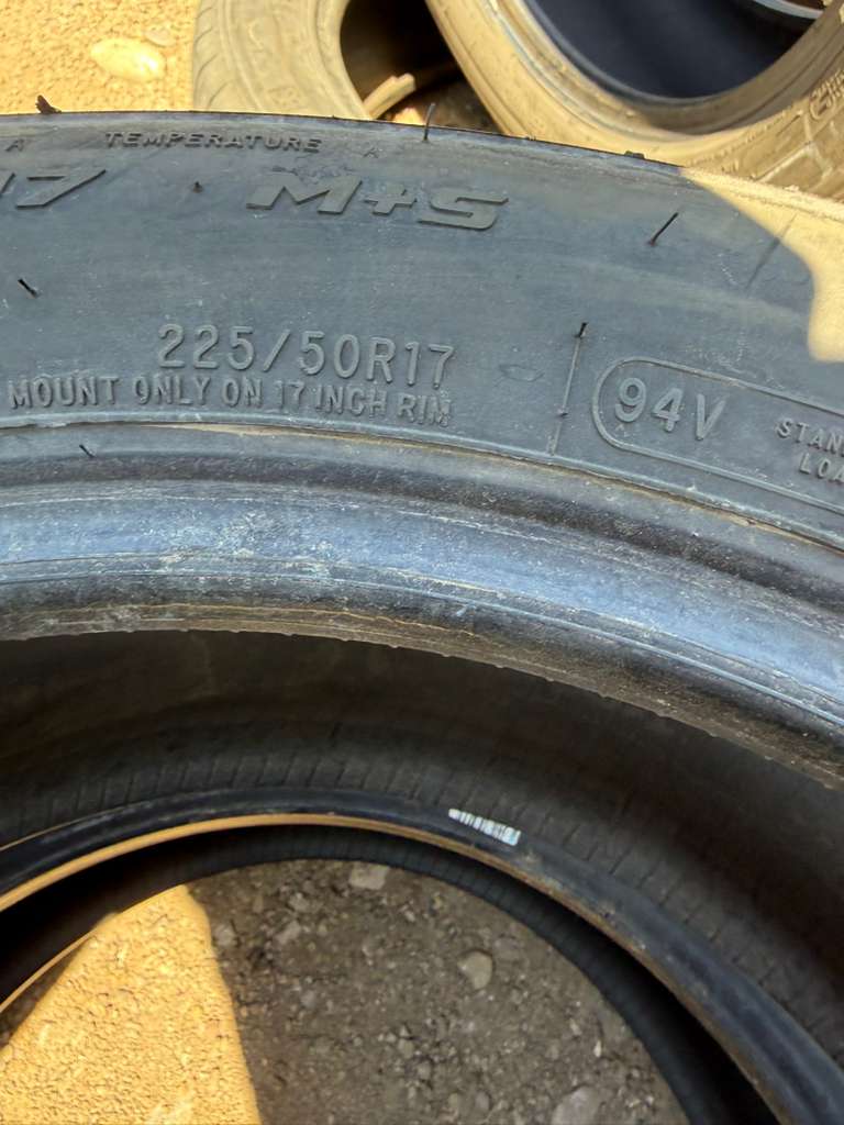 225/50R17 Pair (2 Used Tires) Mastercraft Stratus AS
