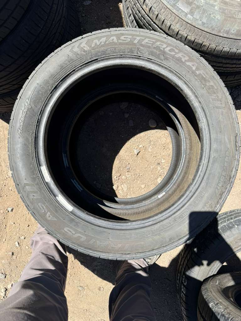 225/50R17 Pair (2 Used Tires) Mastercraft Stratus AS