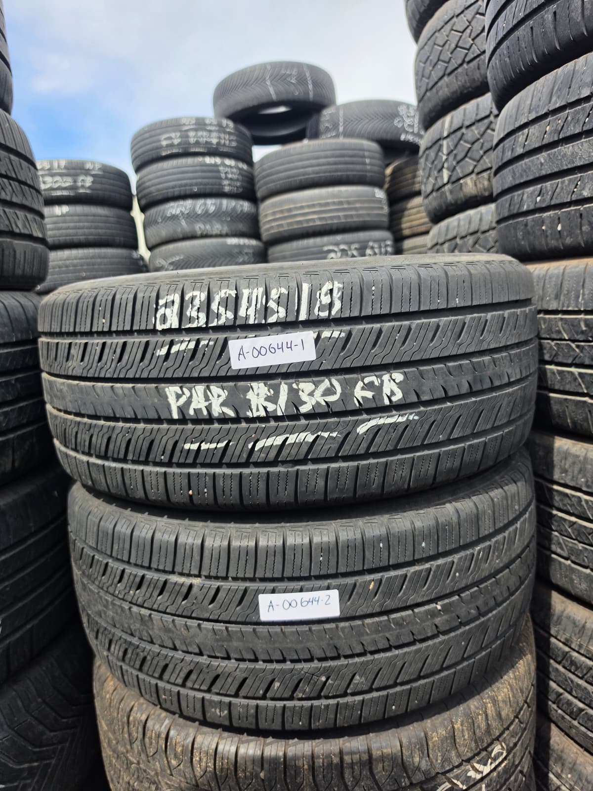 235/45R18 Pair (2 Used Tires) Yokohama Avid Ascend LX
