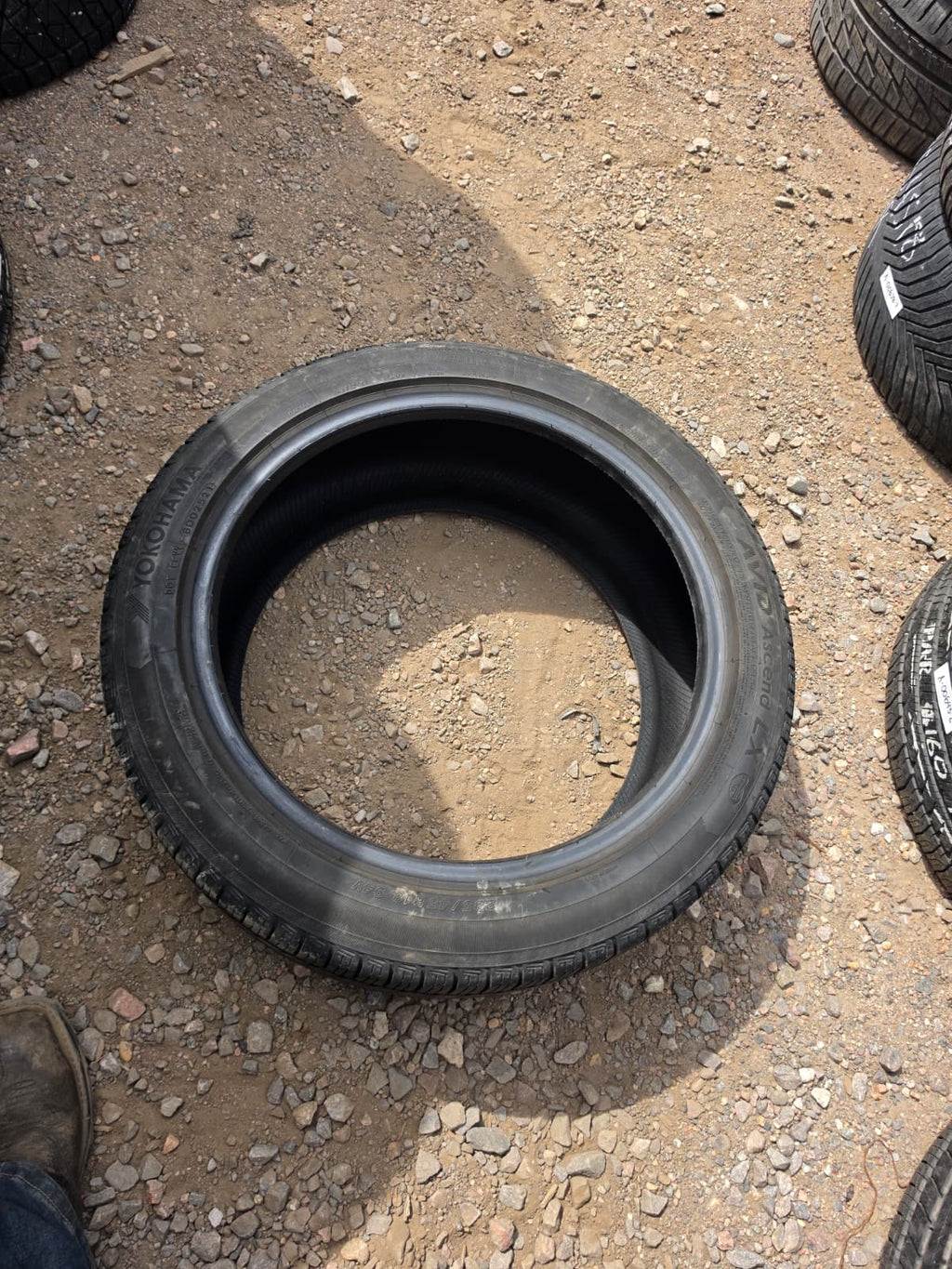 235/45R18 Pair (2 Used Tires) Yokohama Avid Ascend LX
