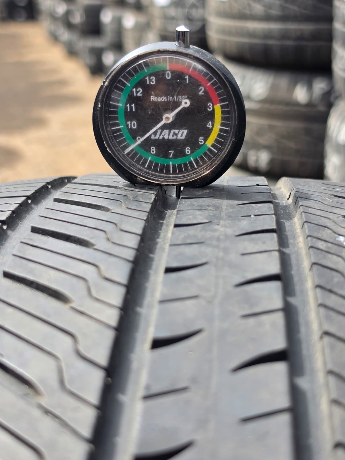235/45R18 Pair (2 Used Tires) Yokohama Avid Ascend LX