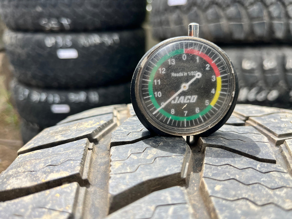 265/65R17 Pair (2 Used Tires) Cooper Discoverer (AT3)