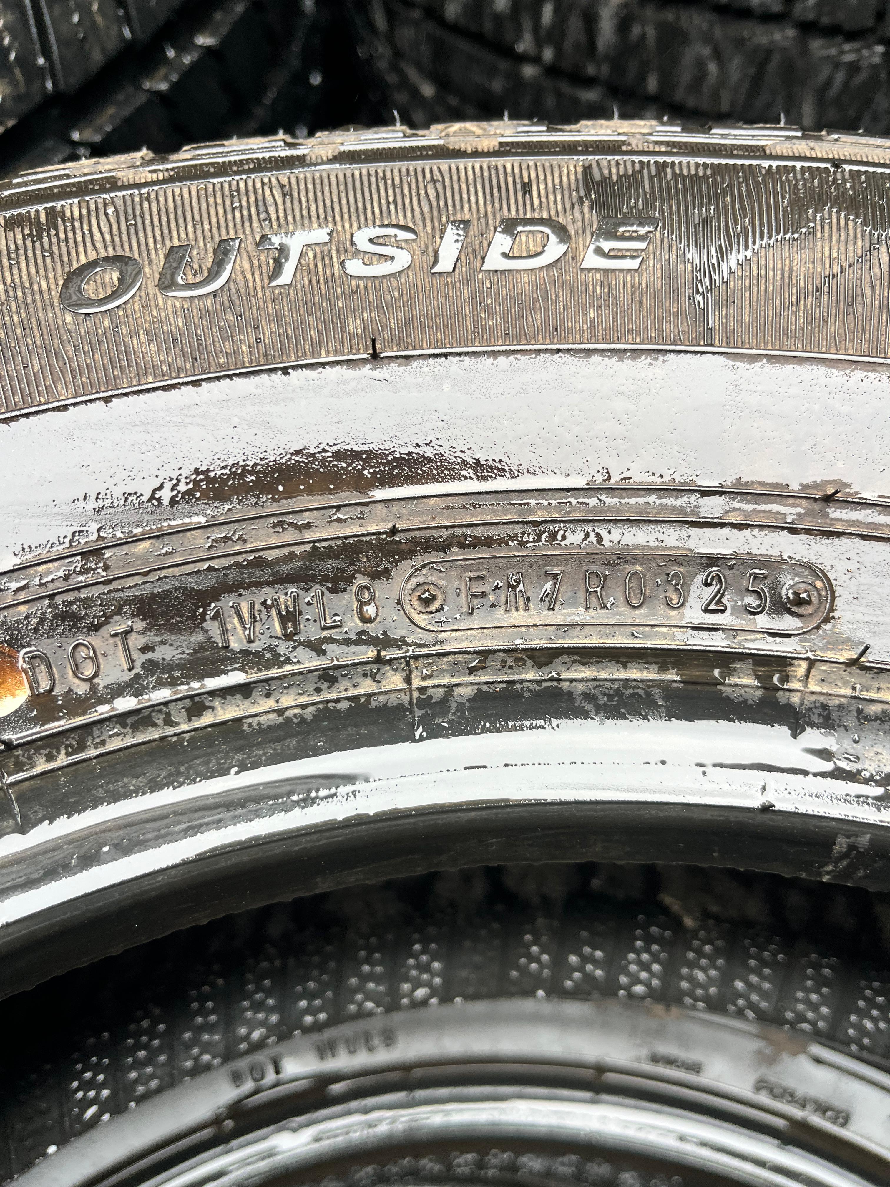 235/65R17 (3 Used Tires) Sumitomo HTR PO3