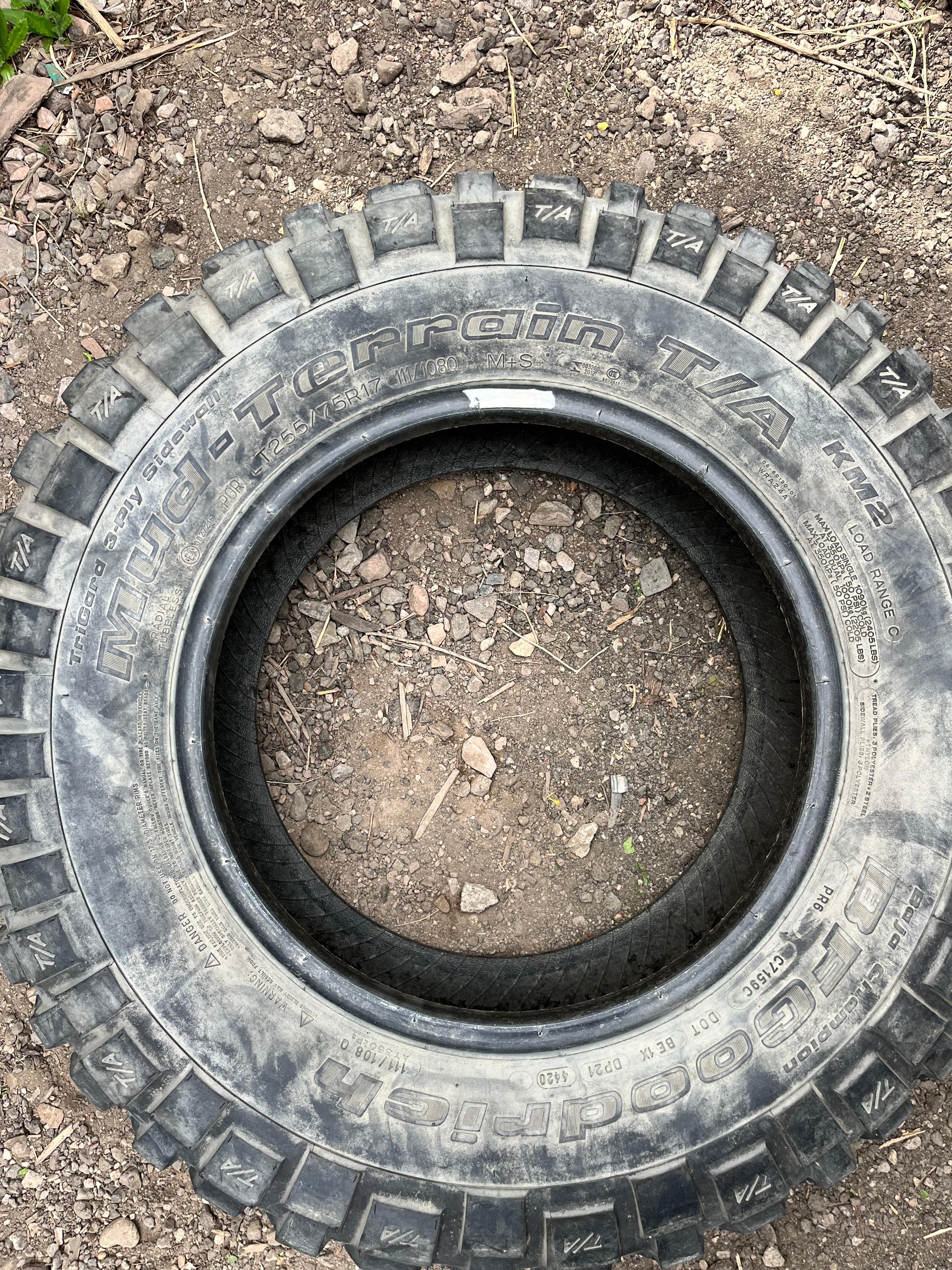 LT255/75R17 Pair (2 Used Tires) BFGoodrich Mud-Terrain(KM2)