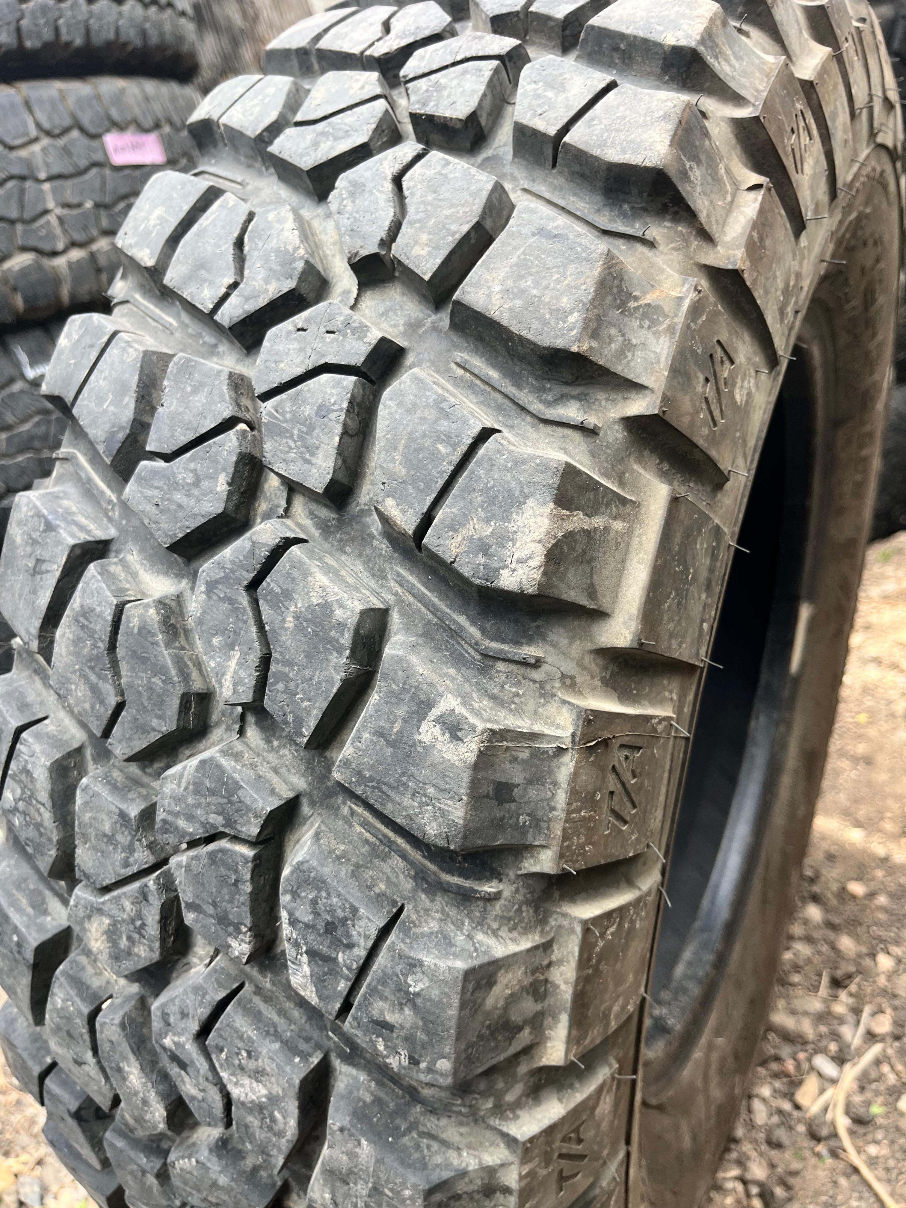 LT255/75R17 Pair (2 Used Tires) BFGoodrich Mud-Terrain(KM2)