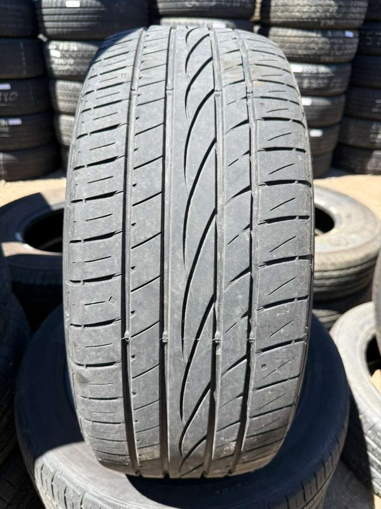 225/50R17 (3 Used Tires)  Ohtsu FP0612 A/S