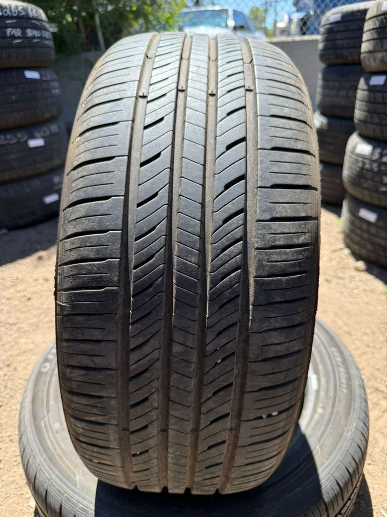 225/50R17 Pair (2 Used Tires) Laufenn G Fit AS