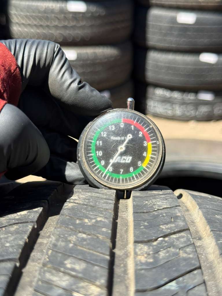 225/50R17 Pair (2 Used Tires) Sailun Atrezzo SH408
