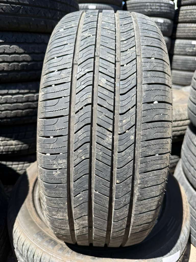 225/50R17 Pair (2 Used Tires) Sailun Atrezzo SH408