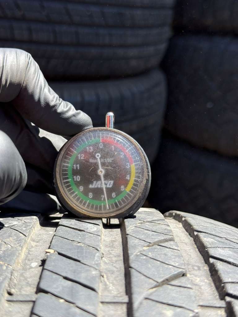 225/50R17 Pair (2 Used Tires) Douglas Touring A/S