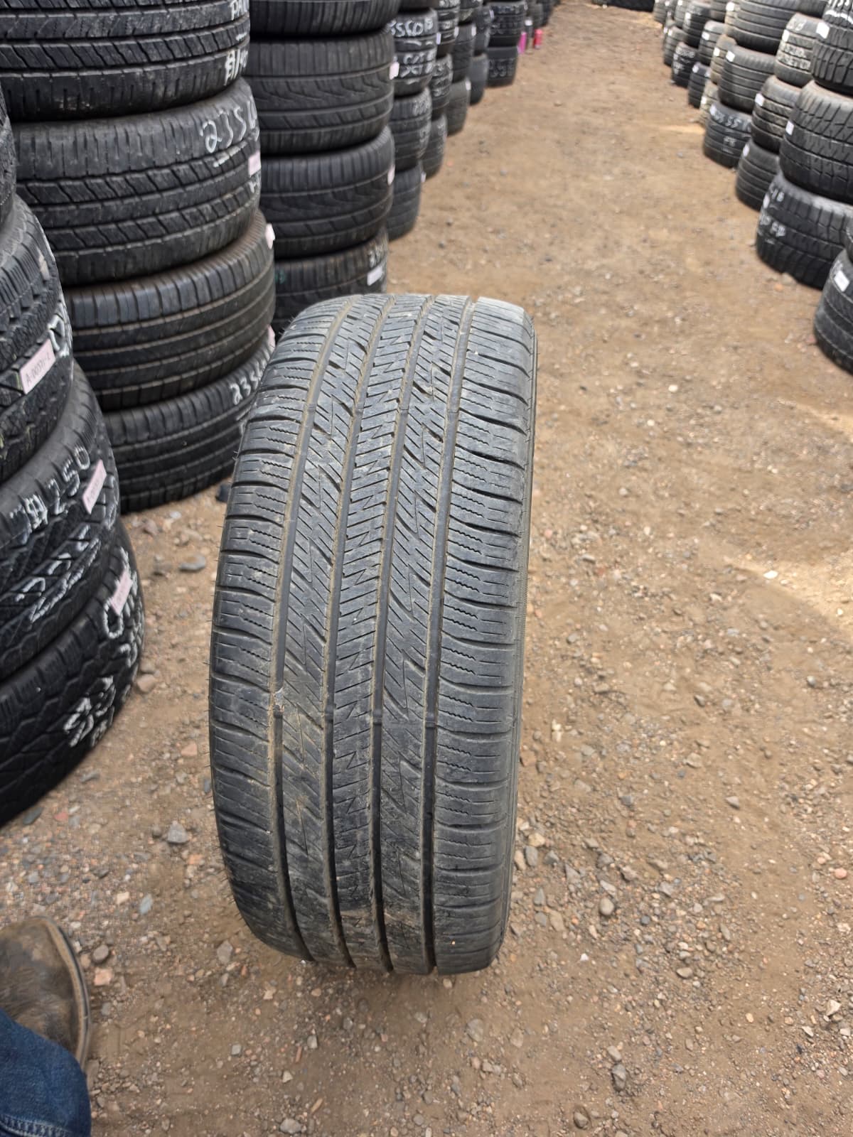 225/50ZR18 Set (4 Used Tires) Mazama Tires Reputation NLW-3