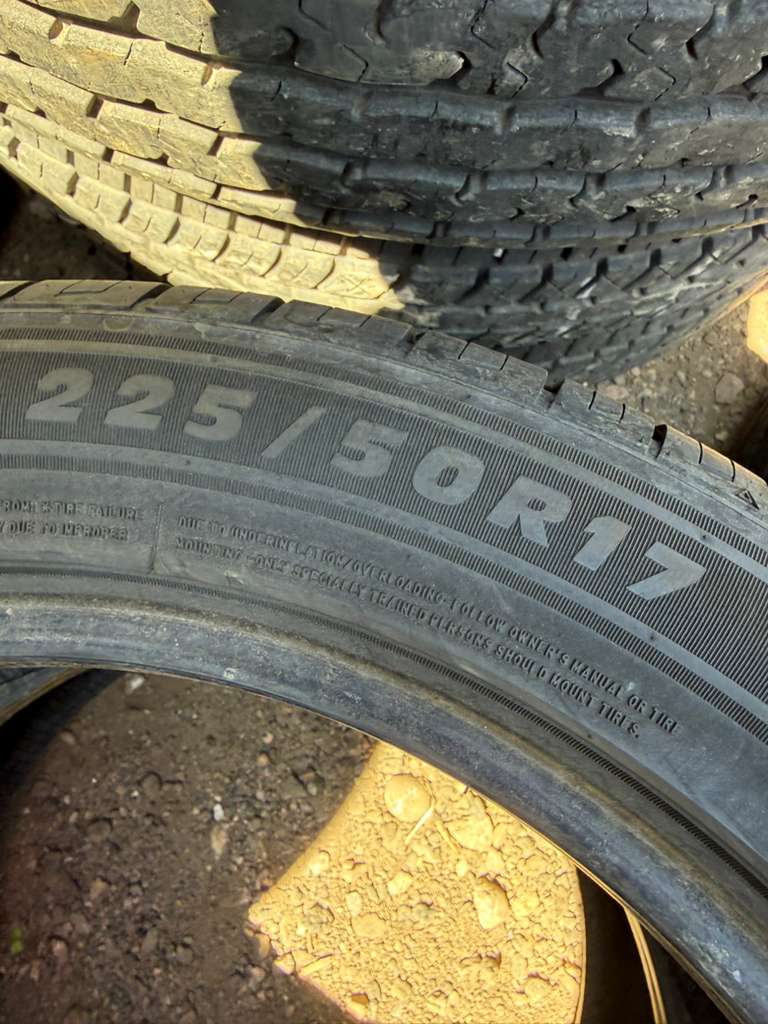 225/50R17 Pair (2 Used Tires) Prinx HiCity HH2