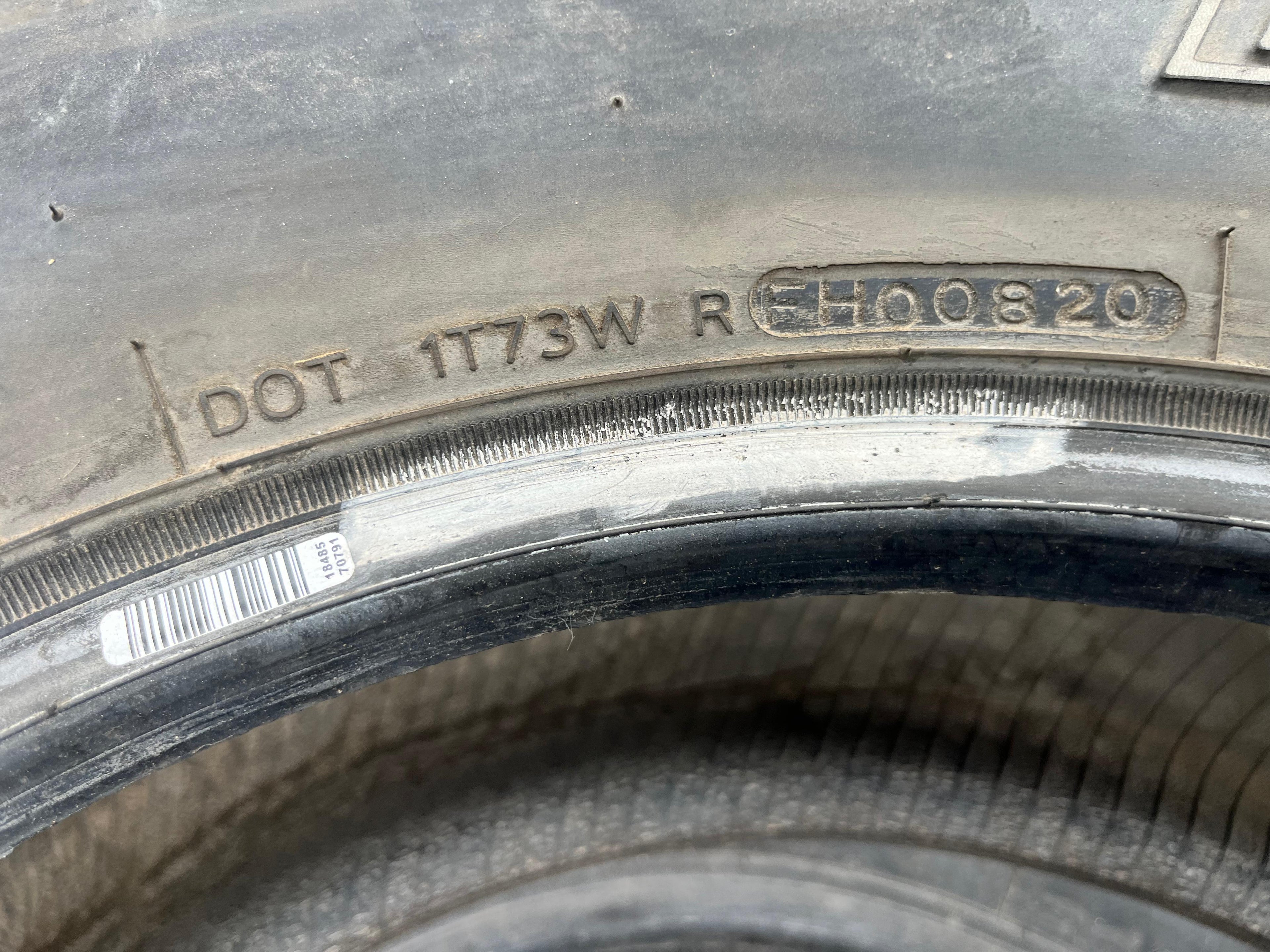 265/65R17 Pair (2 Used Tires) Hankook Dynapro(ATM)