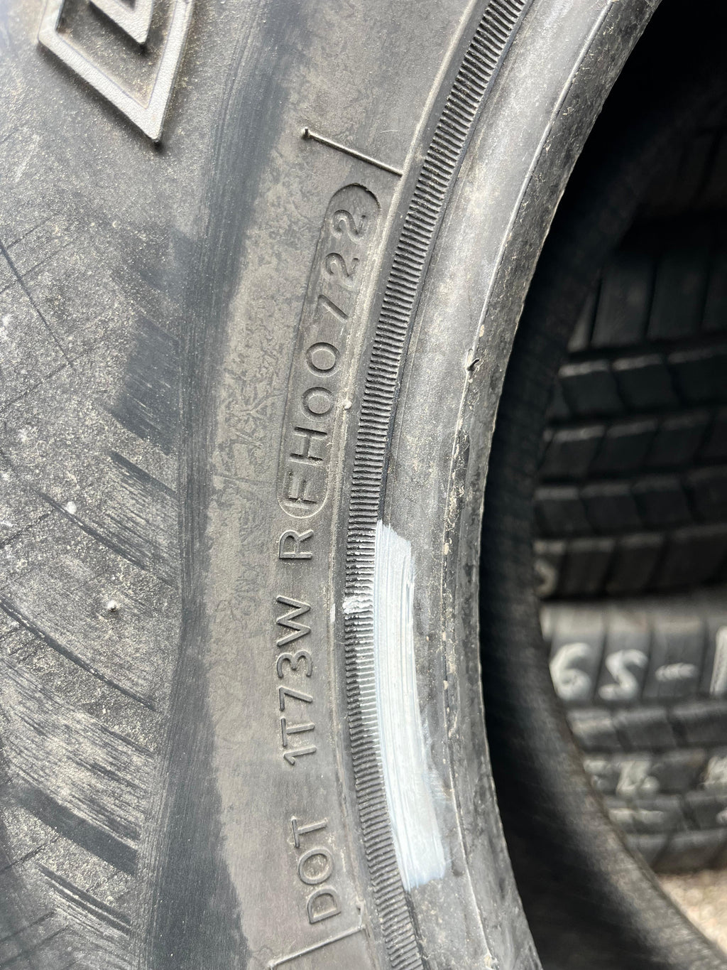 265/65R17 (3 Used Tires) Hankook Dynapro(ATM)