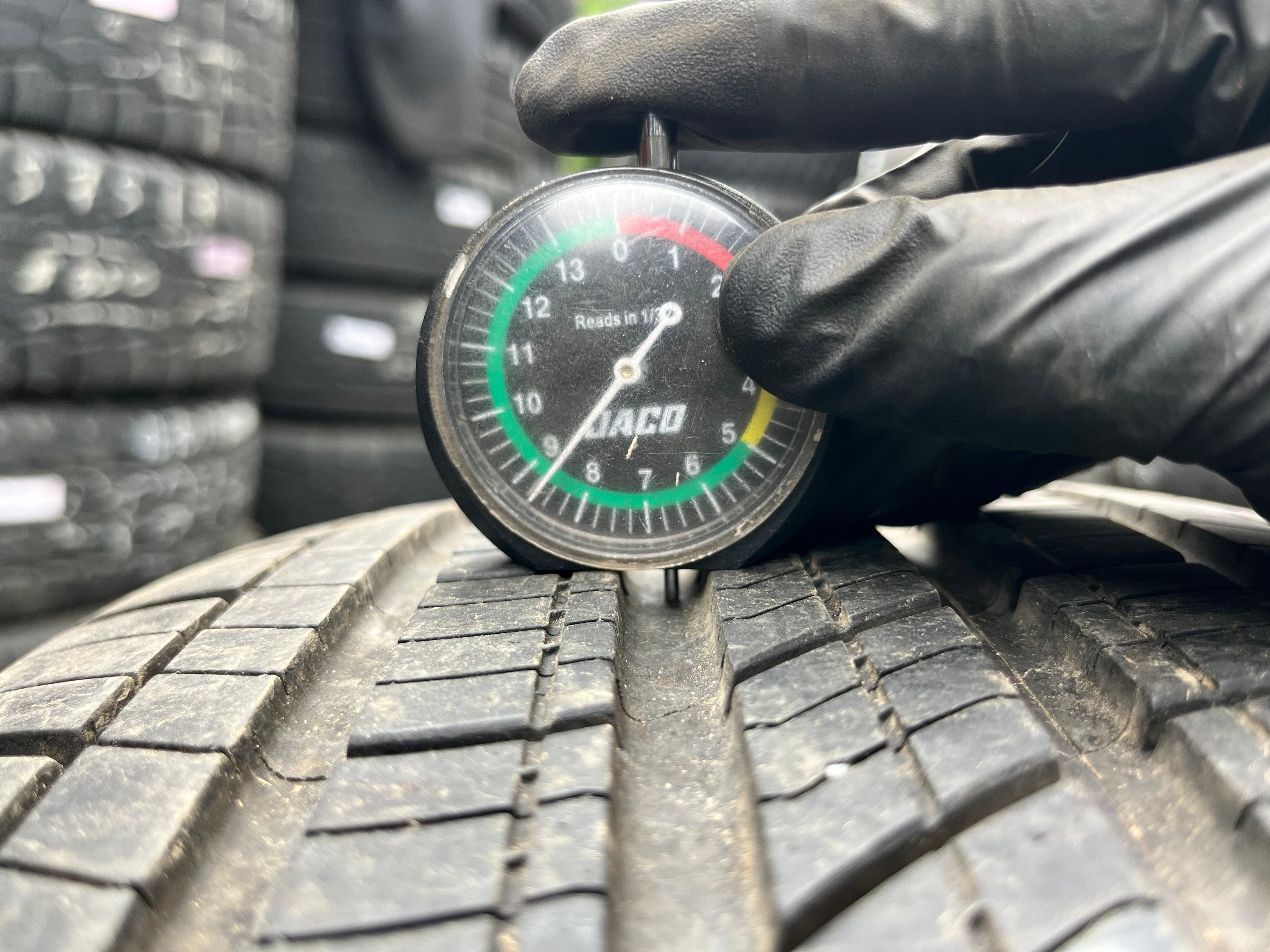 265/65R17 Pair (2 Used Tires) Michelin Primacy (LTX)