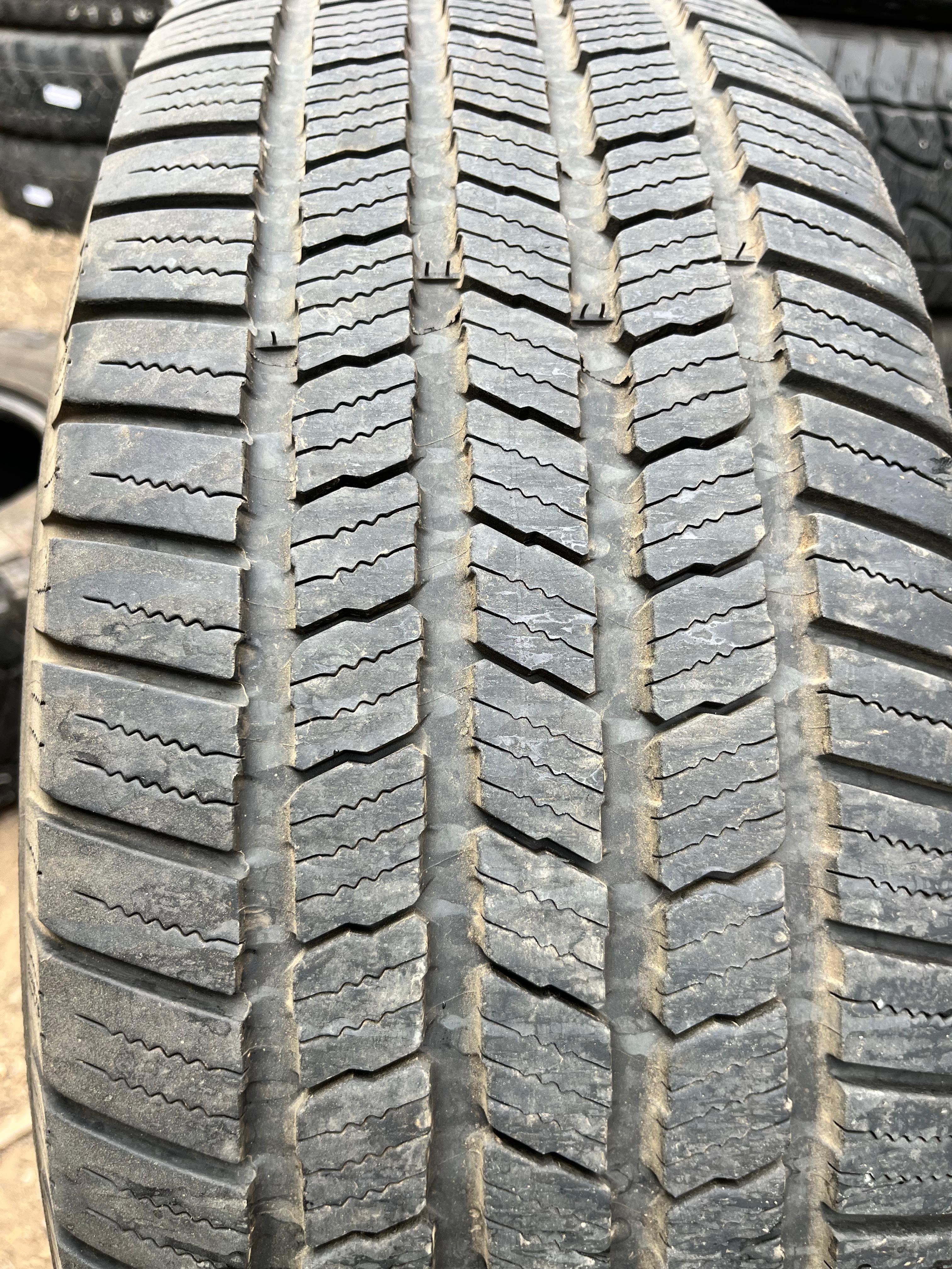 265/65R17 Pair (2 Used Tires) Michelin  Defender (LTX)